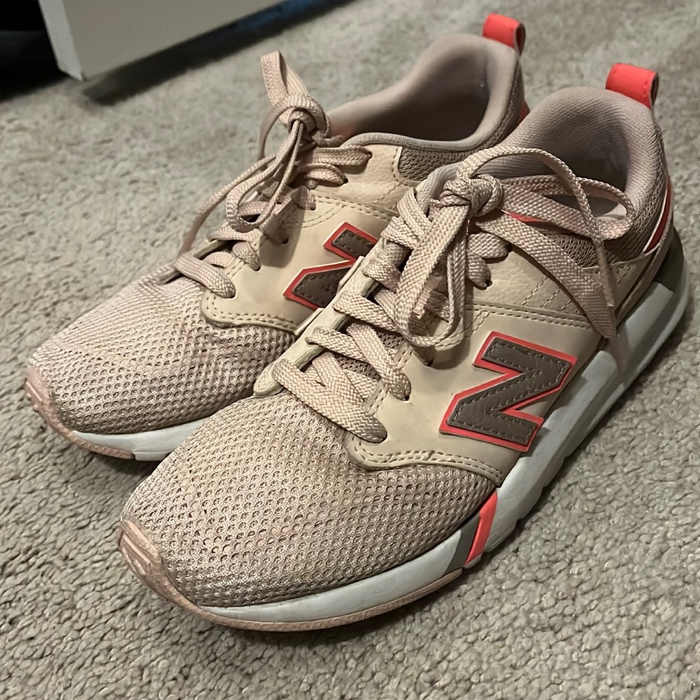 New Balance 009